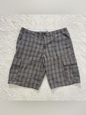 y2k skater grunge punk style plaid brown cargo jorts | men’s size 33